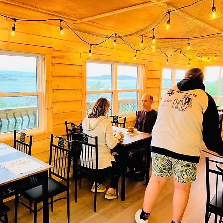 Knotty Pine Ocean Front Suite - Adults Only Ingonish Exterior photo
