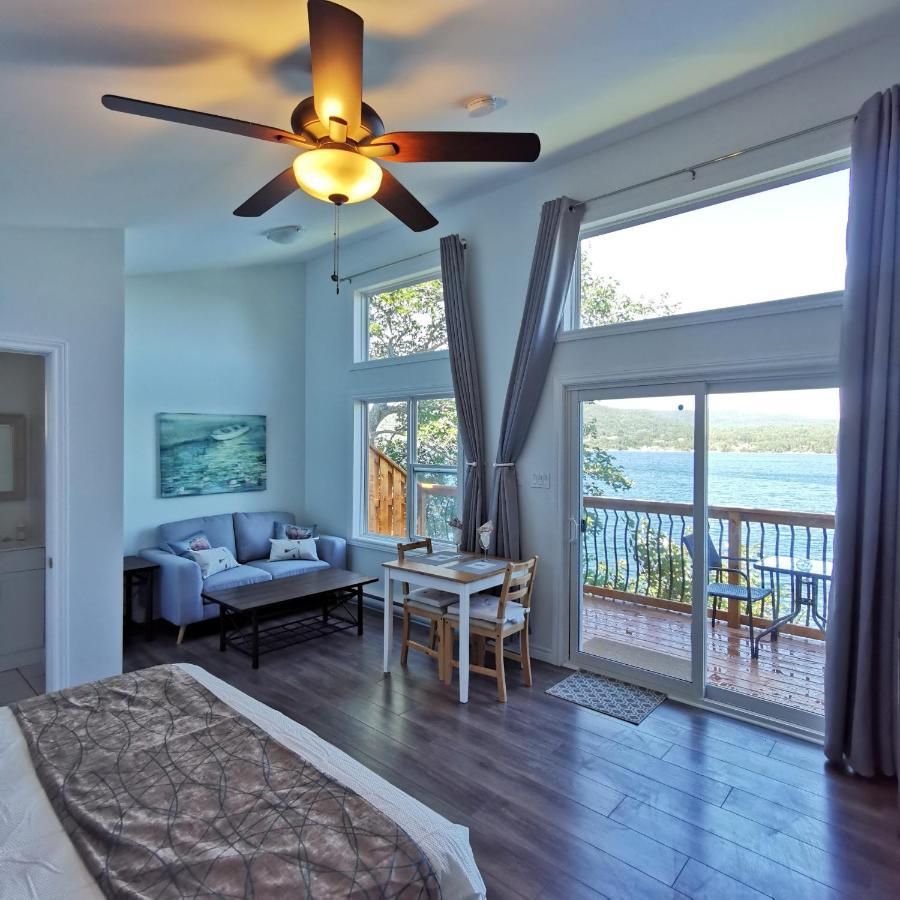 Knotty Pine Ocean Front Suite - Adults Only Ingonish Exterior photo