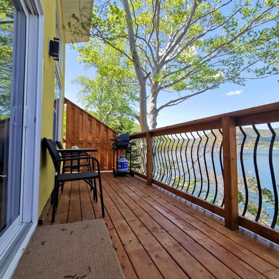 Knotty Pine Ocean Front Suite - Adults Only Ingonish Exterior photo