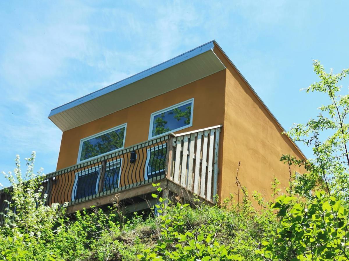 Knotty Pine Ocean Front Suite - Adults Only Ingonish Exterior photo